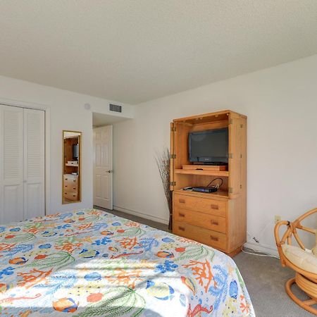 Central Cocoa Beach Condo With View, Steps To Beach! Eksteriør billede